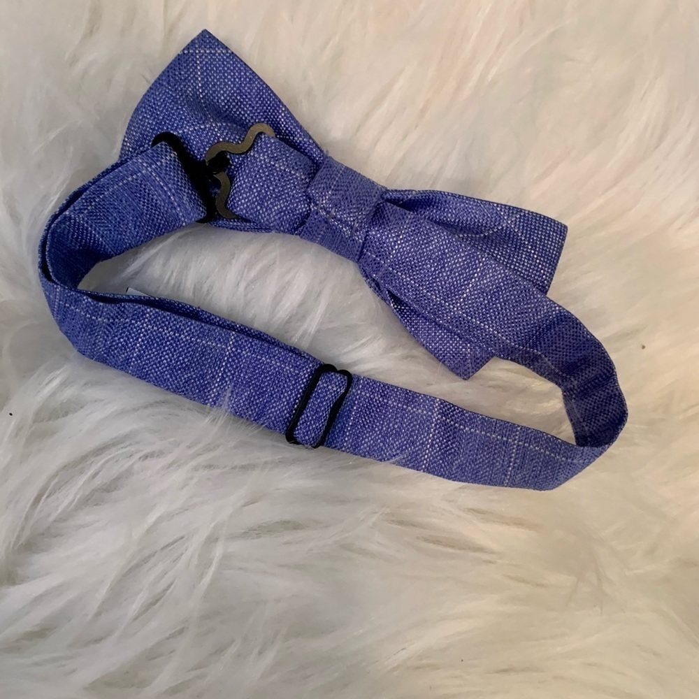 2/$20 - Nordstrom Kids-  bow tie - 100% silk - Picture 3 of 4